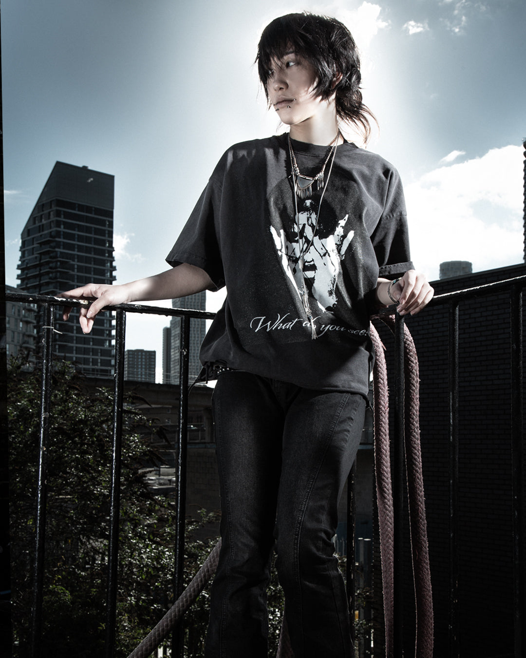 Perspective Snow Washed Raw-Hem T-Shirt